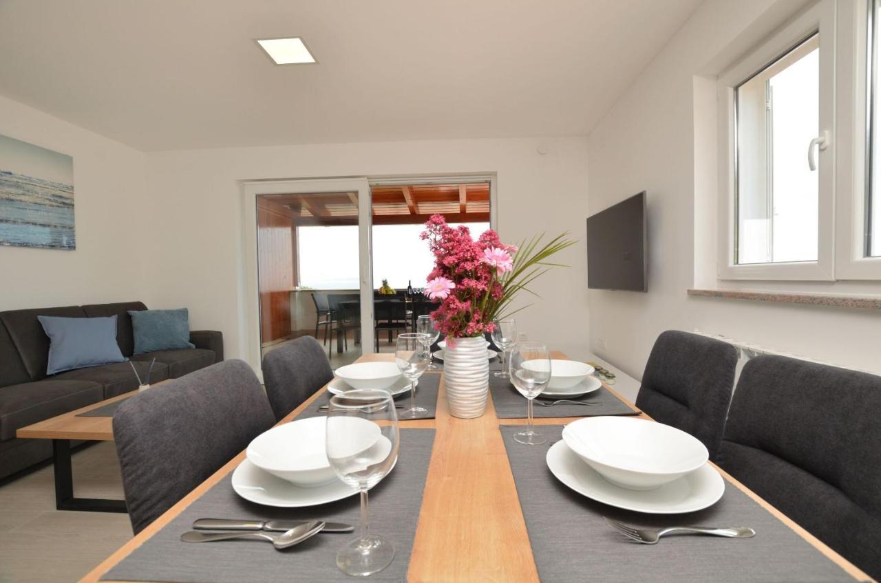 Apartments Villa Sofia Martinscica  Ngoại thất bức ảnh