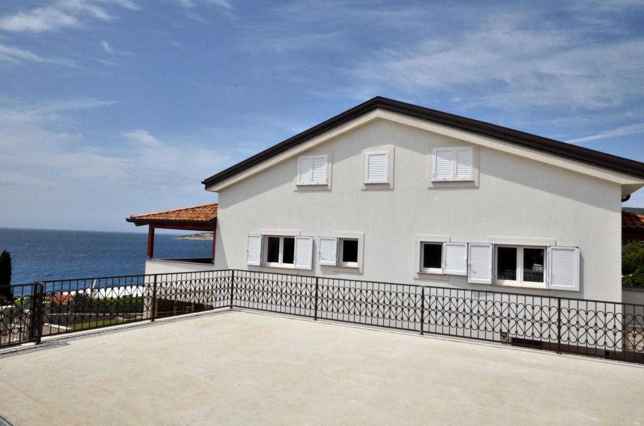 Apartments Villa Sofia Martinscica  Ngoại thất bức ảnh