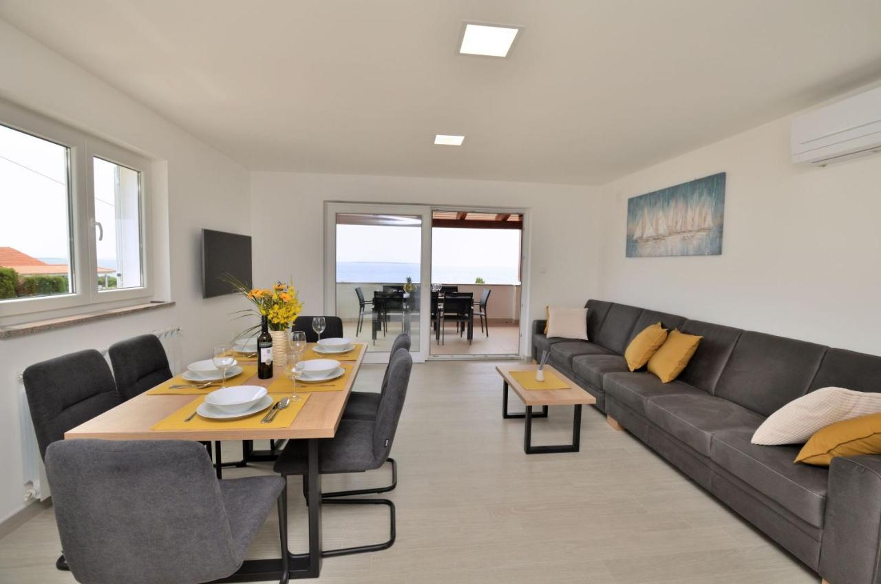 Apartments Villa Sofia Martinscica  Ngoại thất bức ảnh