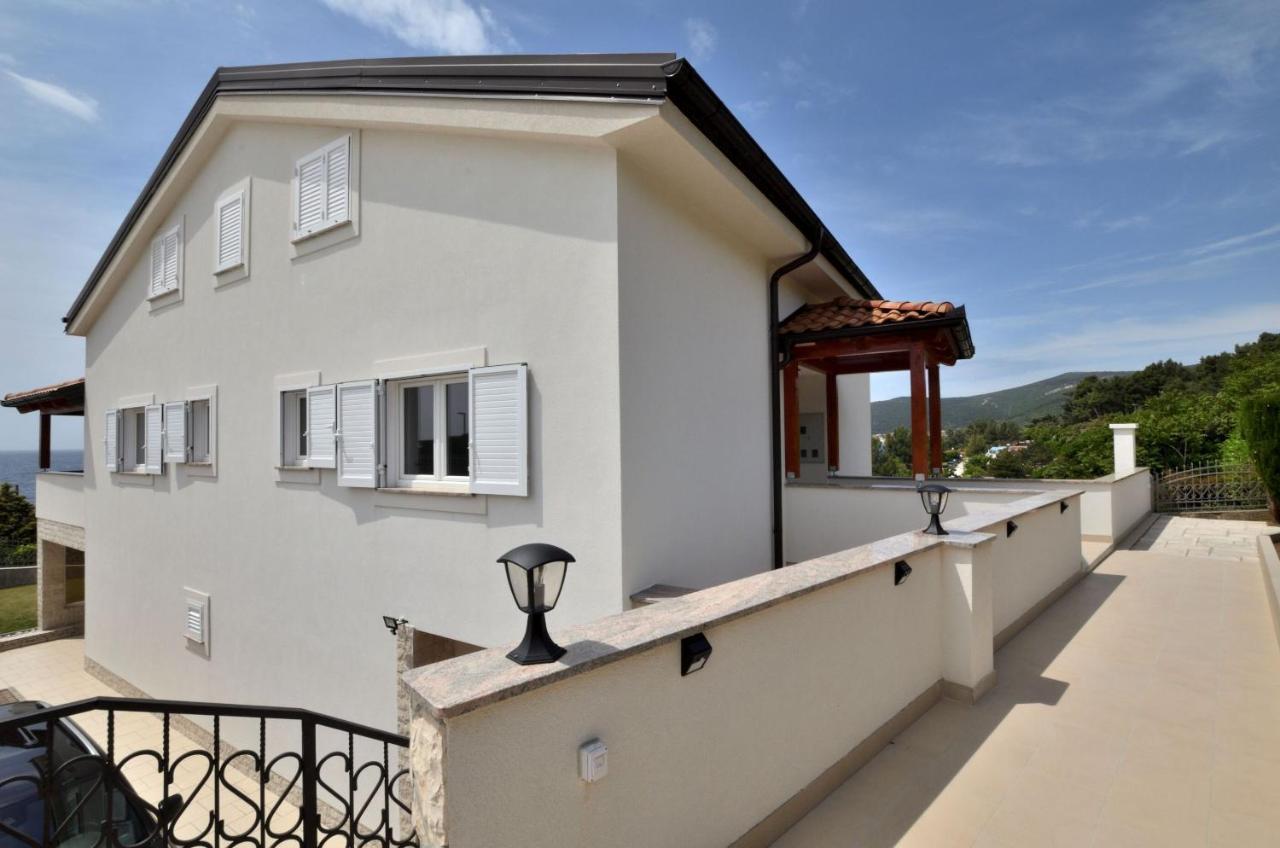 Apartments Villa Sofia Martinscica  Ngoại thất bức ảnh